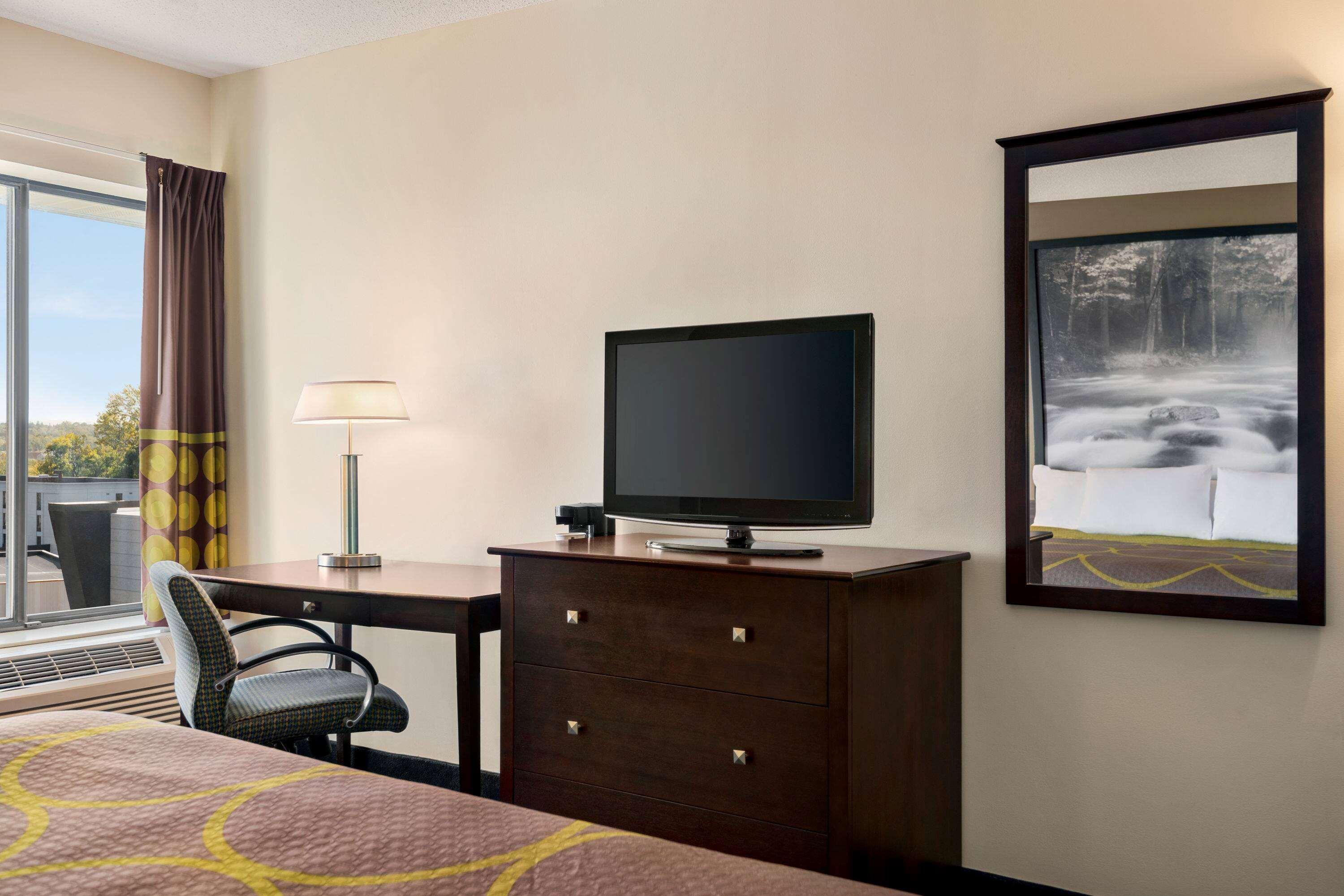 Hotel Super 8 By Wyndham Liverpool/syracuse North Airport Liverpool